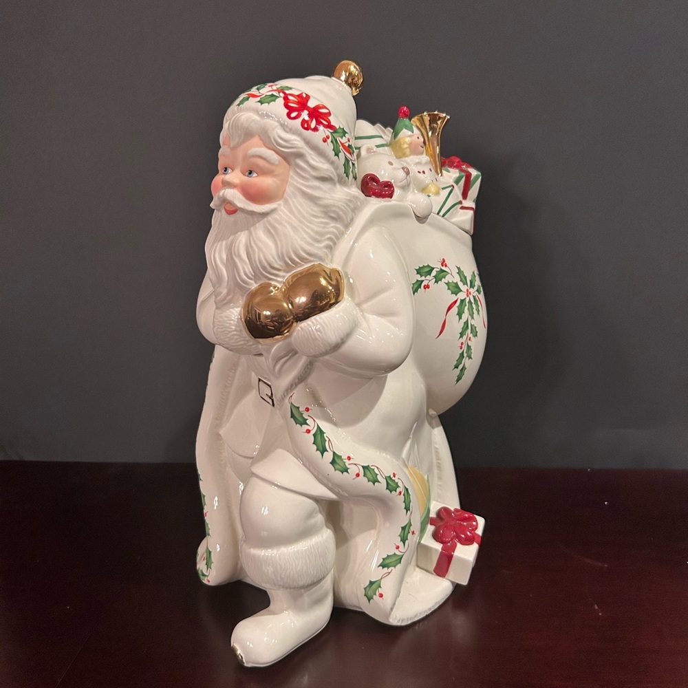 Lenox Collection Holiday Santa Christmas Cookie Jar vintage 1999 ice skating